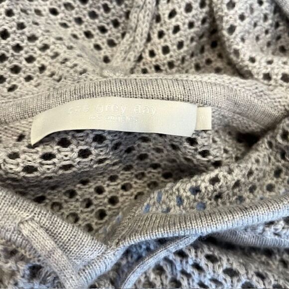 One Grey Day Open Weave Sweater Hoodie Gray Drawstring All Season Size Small - Picture 6 of 10